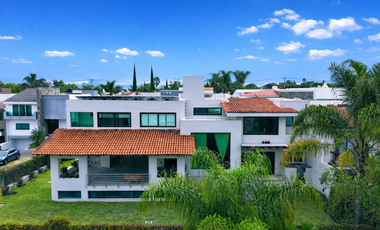 Casa en Virreyes Residencial en venta con recámara en PB Y jardin