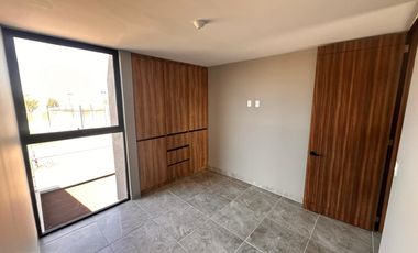 RENTA DE CASA EN ZONA SUR SALIDA EJE METROPOLITANO