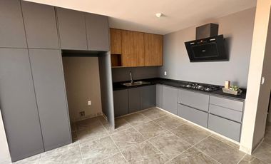 RENTA DE CASA EN ZONA SUR SALIDA EJE METROPOLITANO