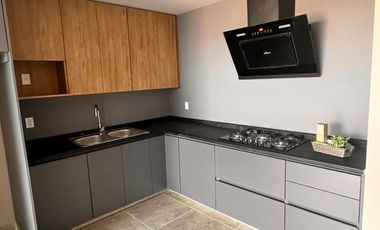 RENTA DE CASA EN ZONA SUR SALIDA EJE METROPOLITANO