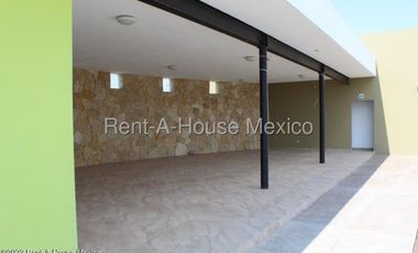 Departamento en planta baja con 1 recámara y amenidades. RENTA - El Mirador Querétaro