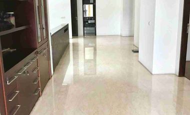 Sewa Rumah Modern 2 Lantai di Permata Hijau 4+1 BR Unfurnished