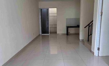 Wilson Rumah murah uk 6x15 di green lake city