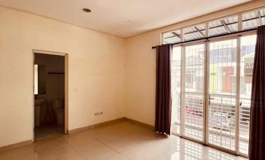 Perumahan Green lake city cluster Amerika 8x18 unfurnish