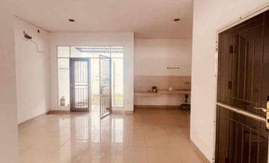 Perumahan Green lake city cluster Amerika 8x18 unfurnish