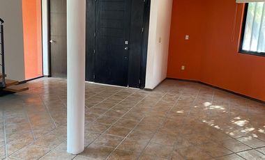 RENTA DE CASA EN BRISAS DEL CAMPO II SALIDA EJE METYROPOLITANO