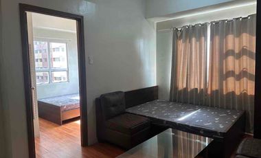 1 Bedroom with parking in One Archers Place near DLSU