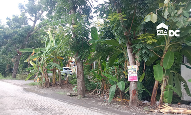 JUAL Tanah Posisi Hook Cocok Untuk Segala Usaha di Taman Tlogomulyo Pedurungan Semarang