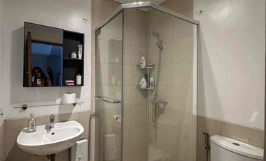 Icon Plaza - For Rent and For Sale 2 bedrooms