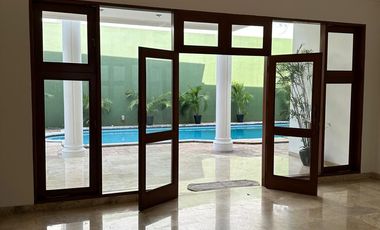 Rumah Dijual Di Permata Hijau Fasilitas Private Pool