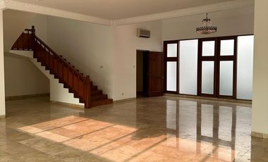 Rumah Dijual Di Permata Hijau Fasilitas Private Pool