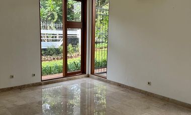 Rumah Dijual Di Permata Hijau Fasilitas Private Pool
