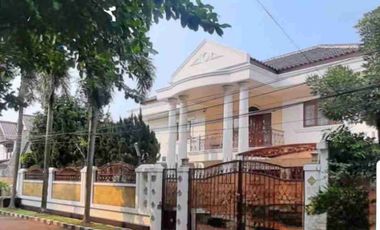 Turun Signifikan Rumah Besar di Perumahan Eksklusif Cinere – LT 740 m², LB 683 m²