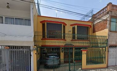 CASA EN REMATE EN GUSTAVO A MADERO