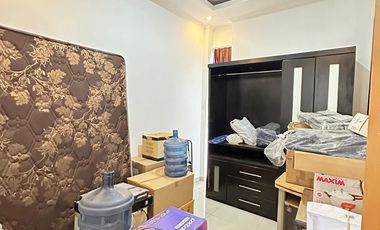 Dijual Rumah 2 Lantai Semi Furnished di Batununggal Indah Kota Bandung