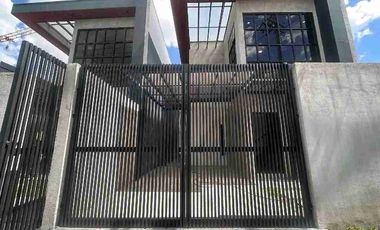 3 Bedroom Townhouse For Rent Near La Grande Hotel in Angeles City