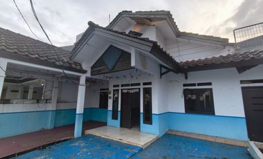RUMAH 1 LANTAI NYAMAN AMAN DI KOMPLEK VILLA BINTARO INDAH TANGSEL