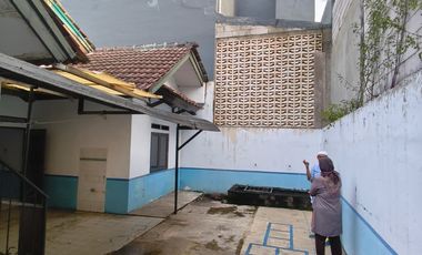 RUMAH 1 LANTAI NYAMAN AMAN DI KOMPLEK VILLA BINTARO INDAH TANGSEL
