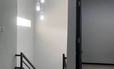 Rumah Puri Asri  Pakuwon City Hadap Selatan