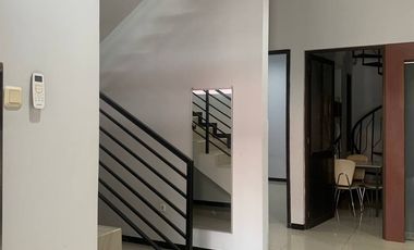 Rumah Puri Asri  Pakuwon City Hadap Selatan