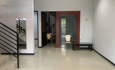 Rumah Puri Asri  Pakuwon City Hadap Selatan