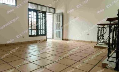 Disewakan Rumah Bagus Siap Huni di Rawamangun Jakarta Timur