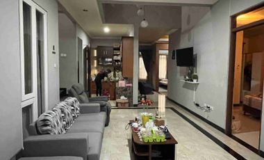 Rumah Mewah 7 Kamar Full Furnished Bagus Strategis