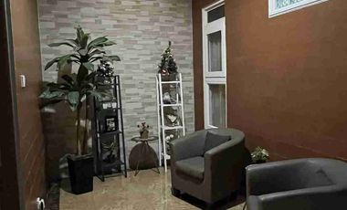 Rumah Mewah 7 Kamar Full Furnished Bagus Strategis