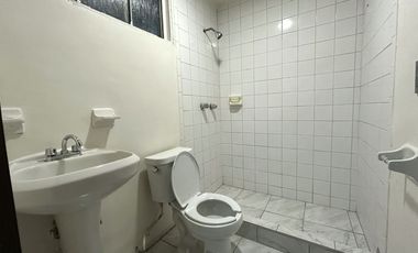 Renta a 4 min de Plaza Carrousel | Amplia casa de un nivel