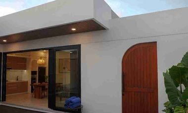 VILLA FASILITAS DENGAN OPERATOR TERJAMIN