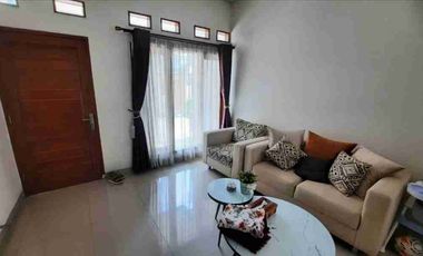 Rumah mewah dlm Townhouse Poltangan Pasar Minggu blkg Gedung Antam 115jt/thn