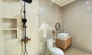 KBP1540 Brandnew Villa with Minimalist design In Area ocmplex.
