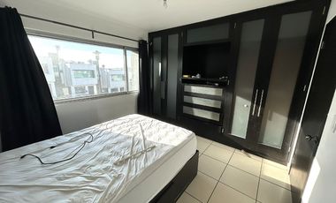 Casa en privada segura frente a CETYS | Semiequipada y con amplio patio