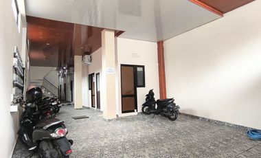 Dapat hampir 1 Miliar. Rumah kost dekat kampus Unair Surabaya