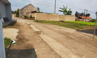 Tanah Kavling siap bangun 1 kavling lagi di jalan Kolonel Masturi seberang Nice Park, KBB