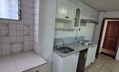 Suite Amoblada en Alquiler en Los Ceibos, 1 Ambiente, 1 Baño, Incluye Servicios, Norte de Guayaquil.