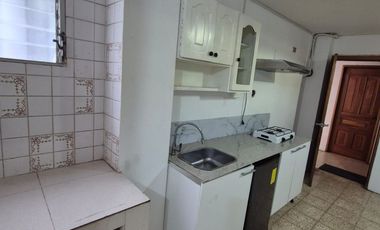 Suite Amoblada en Alquiler en Los Ceibos, 1 Ambiente, 1 Baño, Incluye Servicios, Norte de Guayaquil.