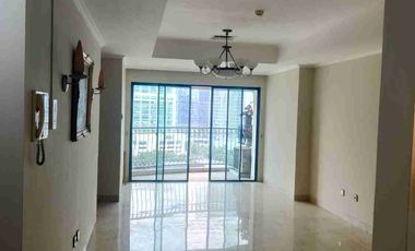 DIJUAL DAN DI SEWAKAN APARTEMENT (Unfurnhised) AMBASADOR KUNINGAN JAKARTA SELATAN
SHM
Tipe : 3 BR 
 2 KM + 1 Kamar Pembantu 
 1 Kamar Mandi+ Pembantu
Luas : 120 m2
Harga sewa Rp.120 jt/ th
HARGA Jual Rp.2.2 M