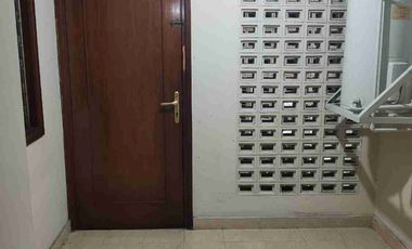 DIJUAL DAN DI SEWAKAN APARTEMENT (Unfurnhised) AMBASADOR KUNINGAN JAKARTA SELATAN
SHM
Tipe : 3 BR 
 2 KM + 1 Kamar Pembantu 
 1 Kamar Mandi+ Pembantu
Luas : 120 m2
Harga sewa Rp.120 jt/ th
HARGA Jual Rp.2.2 M