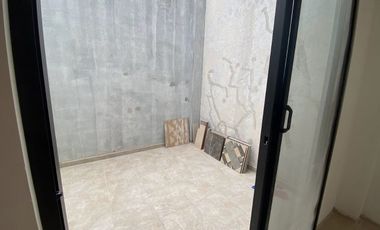 Casa en  Ciudadela Las Orquídeas certa a la escuela Nuevo continente