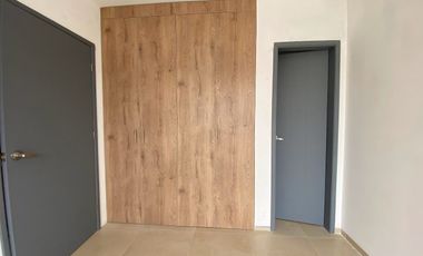 Casa en  Ciudadela Las Orquídeas certa a la escuela Nuevo continente