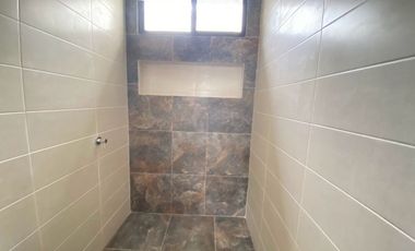 Casa en  Ciudadela Las Orquídeas certa a la escuela Nuevo continente