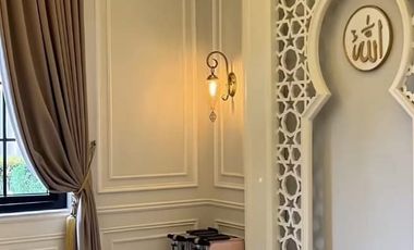 Rumah Mewah Pondok Indah Taman Bukit Hijau LT 650 M2 LB 900 M2 Lokasi Premium Depan Taman Jalan Lebar Bagus