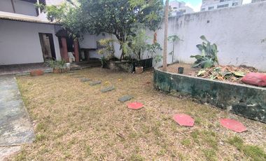 SE ARRIENDA CASA COMERCIAL EN CABECERA