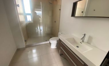 Renta Departamento PH Sendero Santa Fe 3Rrec 4.5B 3Est Terraza 13m2 Vistas Iluminacion