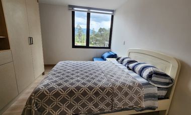En Renta Departamento Amoblado de 3 Dormitorios  – Av. Primero de Mayo