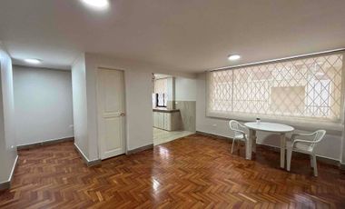 Renta Departamento de tres dormitorios al Norte de Quito, sector la Kenedy