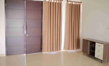 Rumah Semi Furnish 2 Lantai di Green Lake City – Cluster Asia