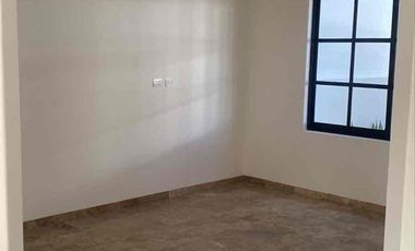 CASA EN RENTA — RIVIERI