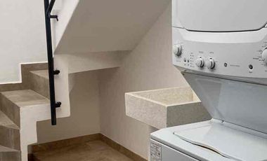 CASA EN RENTA — RIVIERI